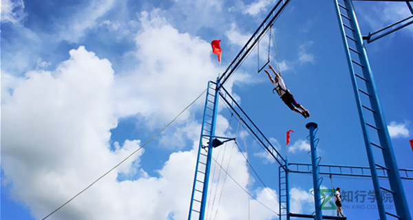 空中斷橋1 (1)_副本.jpg