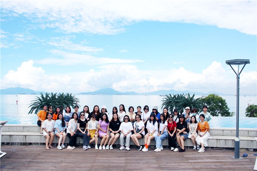 有術(shù)肌膚巽寮水上趣味團(tuán)建