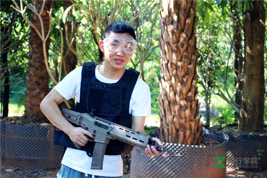 真人cs野戰(zhàn)