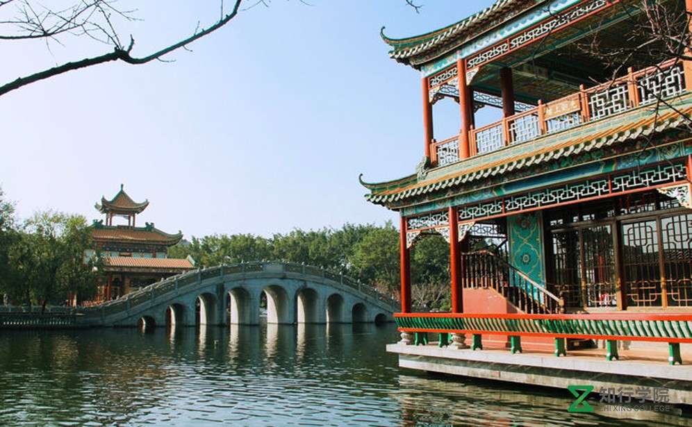 蓮花山旅游.jpg 蓮花山旅游.jpg