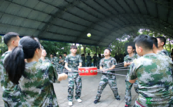 深圳拓展公司、惠州戶外拓展、團(tuán)建公司，拓展訓(xùn)練、戶外團(tuán)建、素質(zhì)拓展、 (7).png