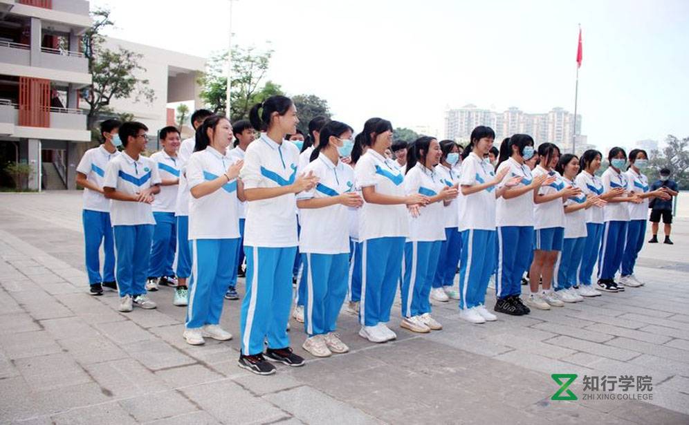 惠州團(tuán)建、惠州一中拓展訓(xùn)練、惠州一中校園活動、惠州團(tuán)建拓展、惠州專業(yè)團(tuán)建公司、惠州團(tuán)建策劃、校園游戲、校園親子活動 (3).jpg