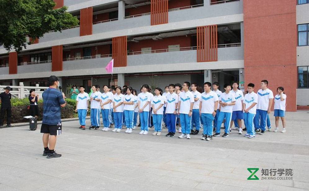 惠州團(tuán)建、惠州一中拓展訓(xùn)練、惠州一中校園活動、惠州團(tuán)建拓展、惠州專業(yè)團(tuán)建公司、惠州團(tuán)建策劃、校園游戲、校園親子活動 (1).jpg