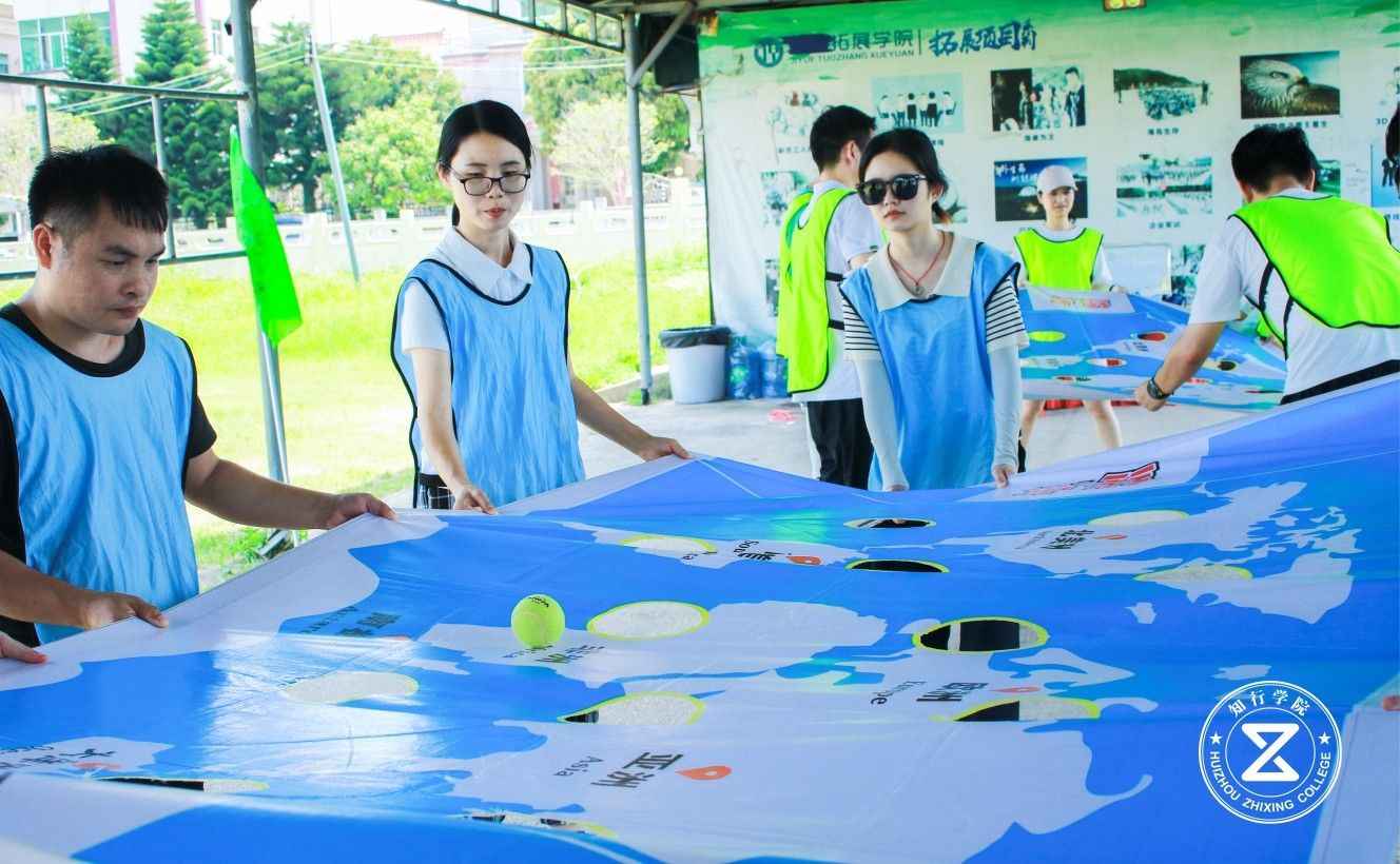 環(huán)游世界.jpg 環(huán)游世界.jpg