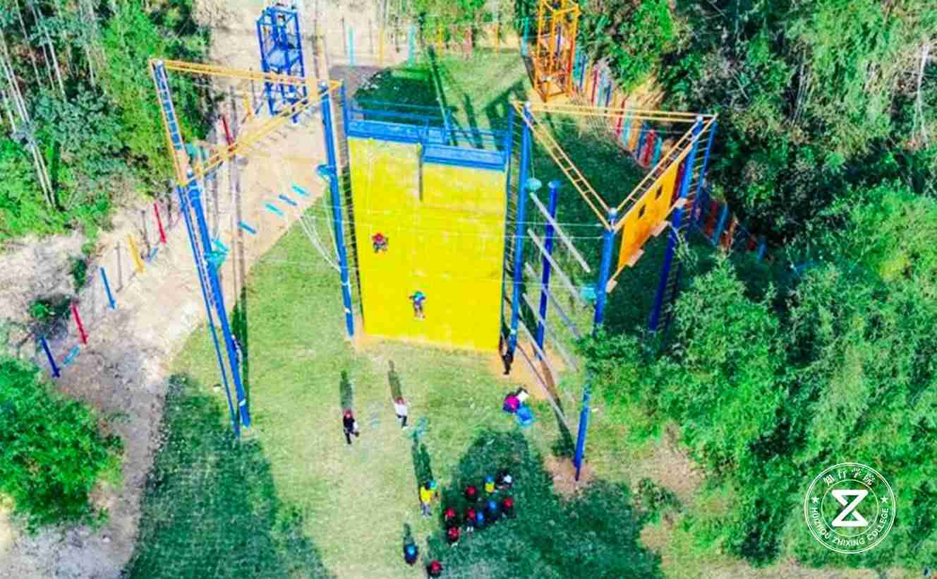 惠州博羅歐野奇鏡拓展訓(xùn)練基地9.jpg 惠州博羅歐野奇鏡拓展訓(xùn)練基地9.jpg