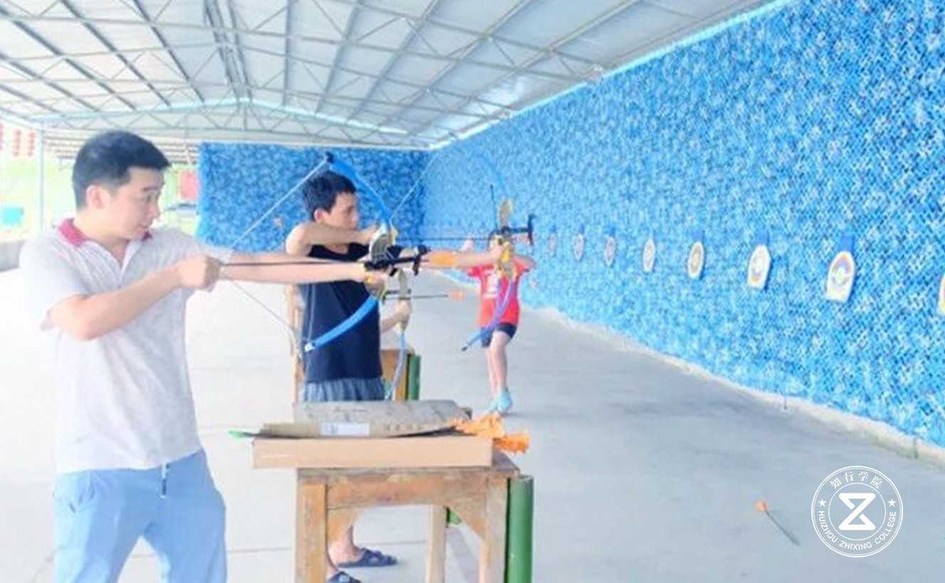 惠州博羅古石龍拓展培訓基地8.jpg 惠州博羅古石龍拓展培訓基地8.jpg