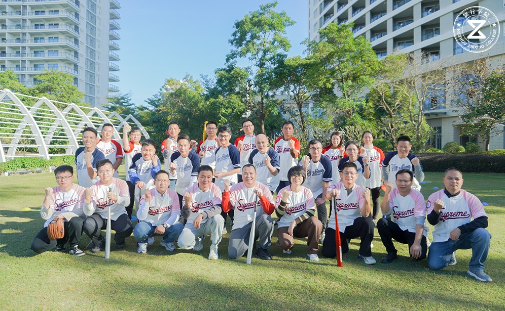 農(nóng)夫山泉團(tuán)隊(duì)的暮色協(xié)作詩(shī)篇